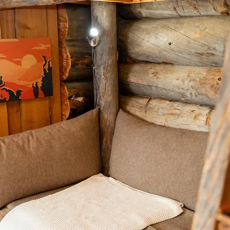 Διαμέρισμα Jussan Luppo - Original Log Cabin, Sauna, 100m *