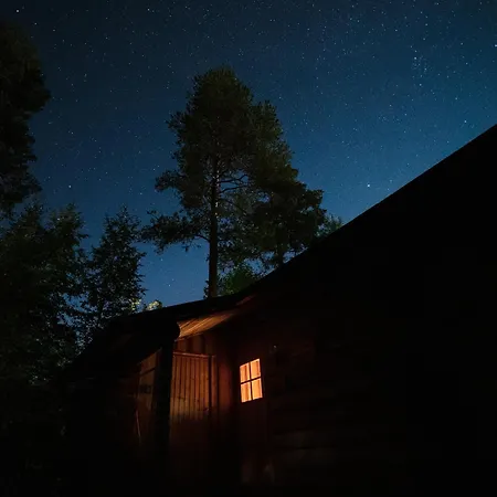 Jussan Luppo - Original Log Cabin, Sauna, 100m * Pyhätunturi